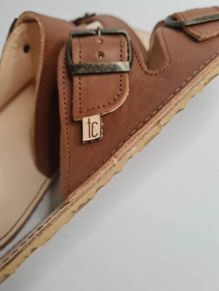size 42 Double buckle sandals caramel