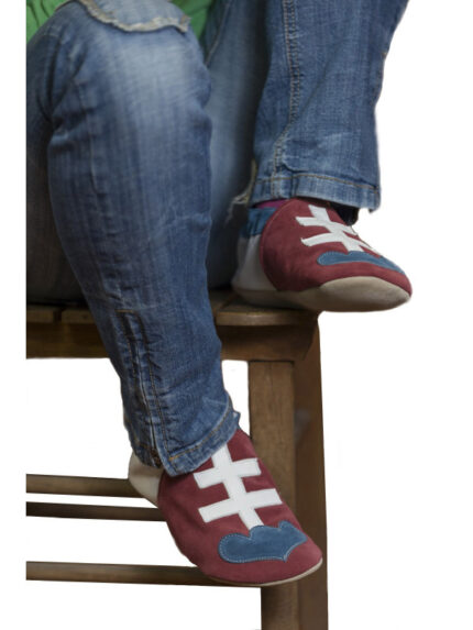 size 19 Slovak flag wool lining